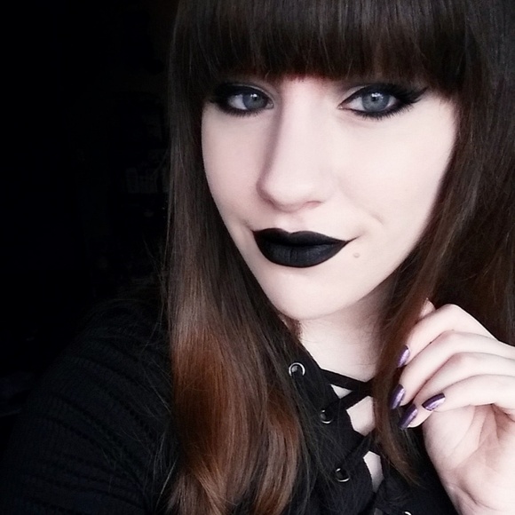 Meet Your Posher - Picture 1 of 1